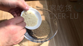 芝麻杏仁薄脆，制作简单，香气四溢、口感酥脆。的做法步骤：1