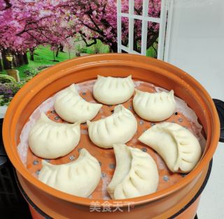 芹菜肉包子的做法步骤：8