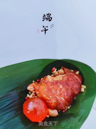 鲜肉蛋黄粽子的做法步骤：8
