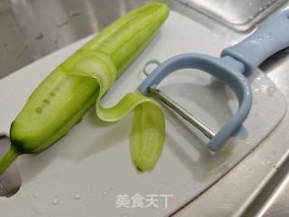 芝士青瓜三明治的做法步骤：2