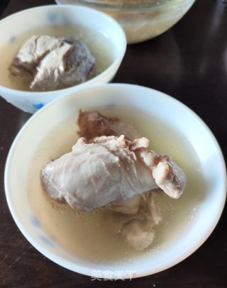 青橄榄炖腱子肉的做法
