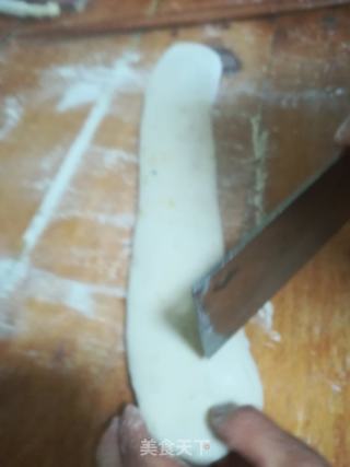 葱油饼的做法步骤：11