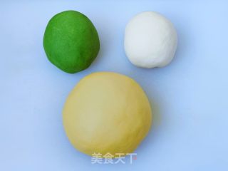 玫瑰花馒头花束的做法步骤：2