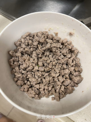 香椿牛肉酱的做法步骤：5