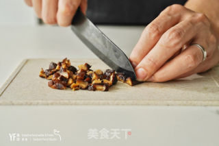麻婆五花粽叶饭的做法步骤：4