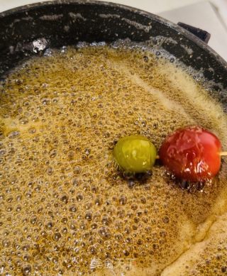 自制冰糖葫芦的做法步骤：2