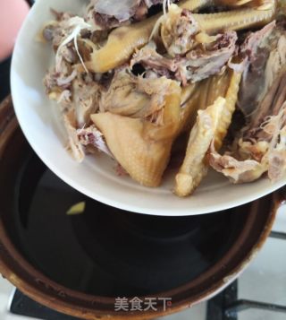 咸鸡骨春菜汤的做法步骤：2