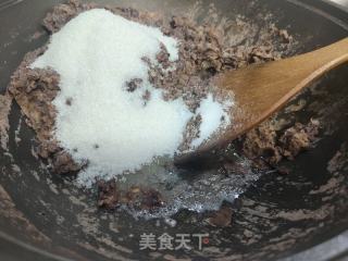 灰碱豆沙粽的做法步骤：3