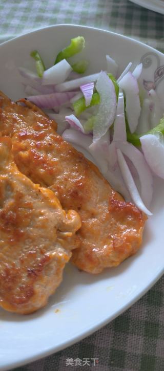 香煎鸡胸肉的做法步骤：6