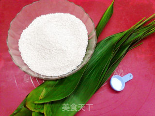 碱水粽的做法步骤：1
