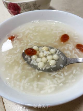 醪糟桂花鸡头米的做法
