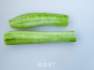 丝瓜炒鸡蛋的做法步骤：3