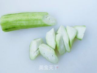 丝瓜炒鸡蛋的做法步骤：4