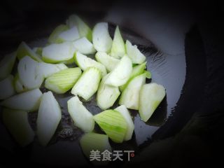 丝瓜炒鸡蛋的做法步骤：6