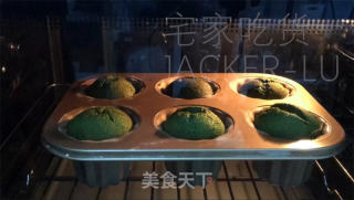 抹茶奶油可丽露，酥脆香浓外层与绵软甜蜜内里，带来双重满足。的做法步骤：16