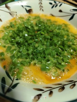 葱香鸡蛋软饼的做法步骤：6