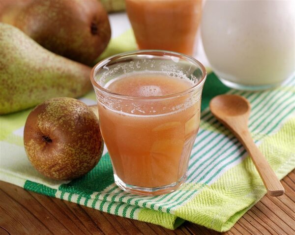 哺乳期喝秋梨膏会回奶吗