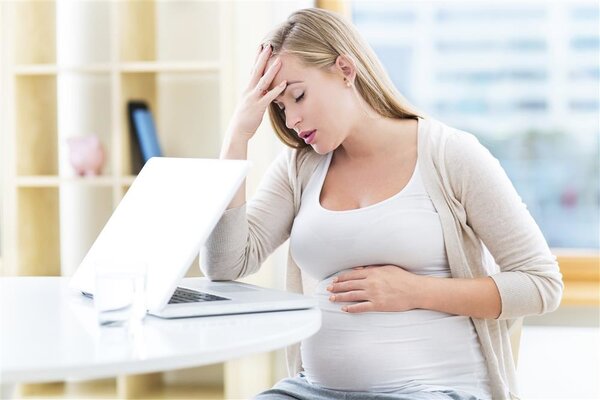 哺乳期可以每天喝一杯黑咖啡吗