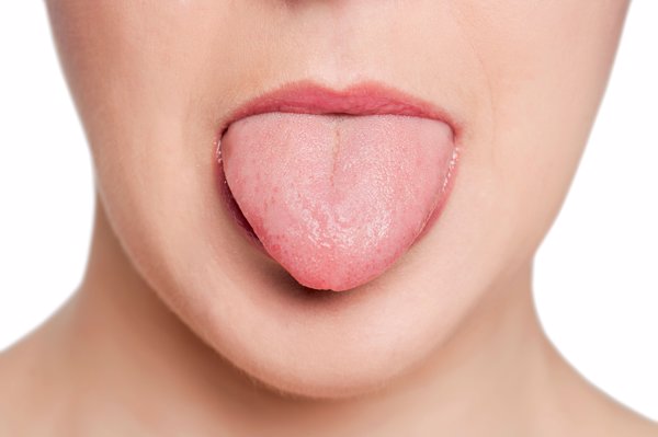 吃臭豆腐舌头黑了正常吗