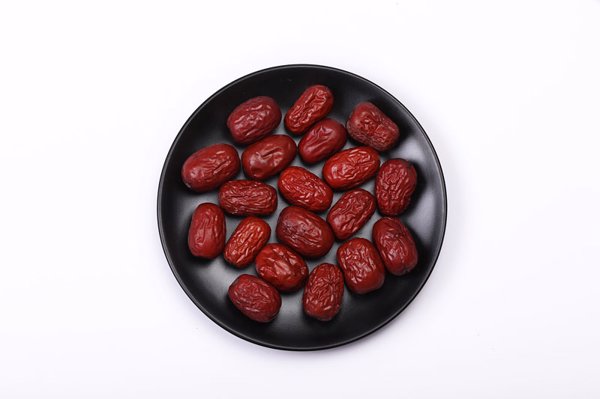 红枣枸杞黄芪泡水喝的功效与作用