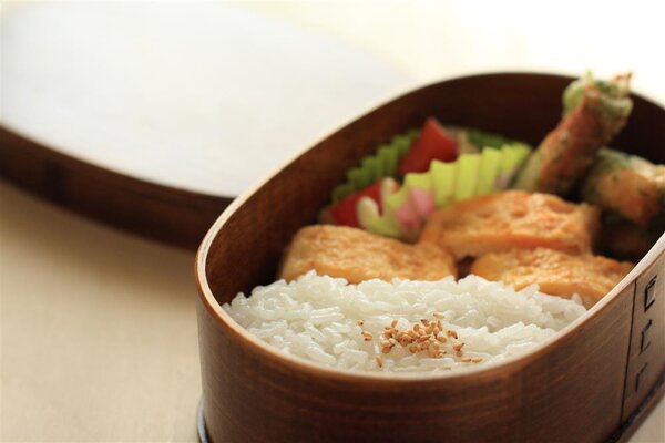 懒人必备的“自热食品”健康吗?有哪些安全隐患?