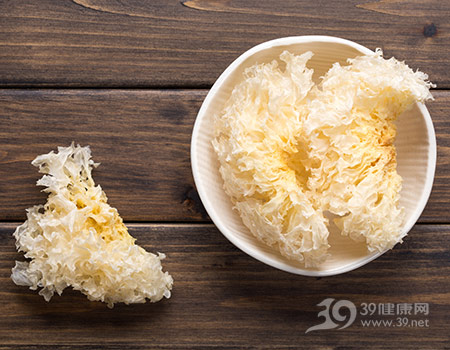 银耳清热解毒又美容！
