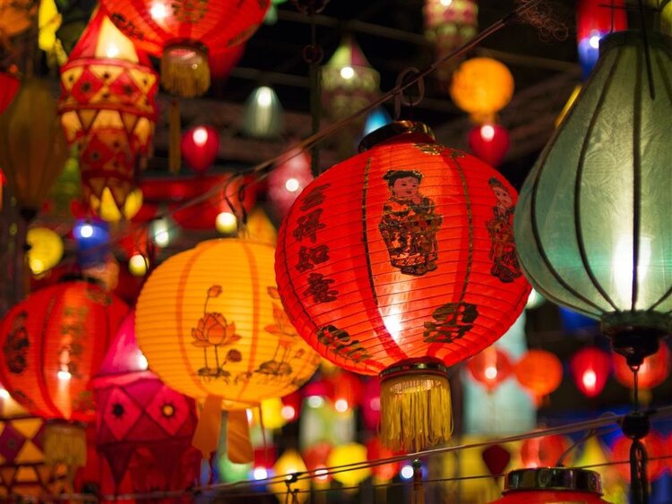 吃瓜子就是喝油？瓜子还能不能吃？过年真正不能吃的是这2种