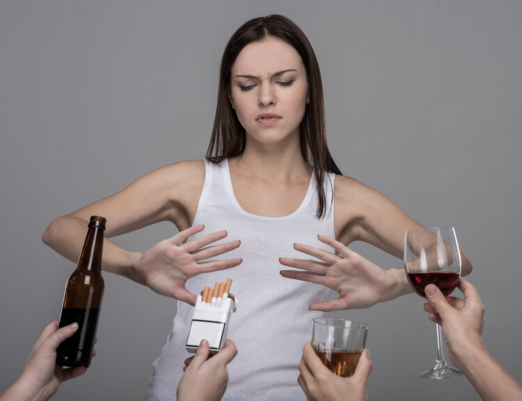 适度喝酒有益健康？研究揭示：五种癌症和酒精直接有关