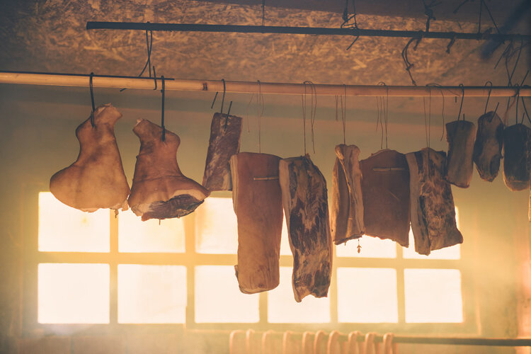 腊肉色香味俱全，吃多了真的会致癌吗？今天告诉你真相