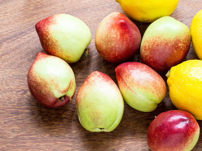 恐中风!柚子不与降压药同食