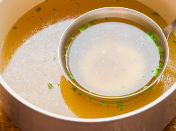 清晨的第一口食物应该是热食