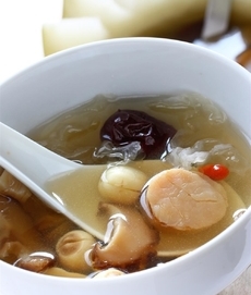 打造美唇 冬季防治唇裂5种食品