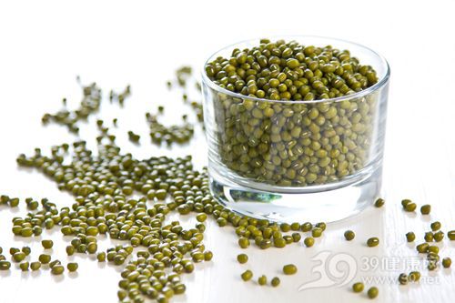 绿豆沙与绿豆汤做法不同