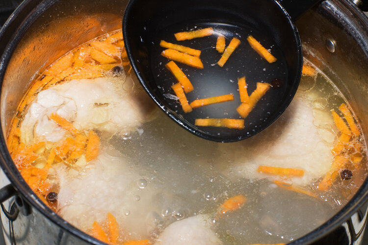 鸡汤是补品的“代表”,但这几种人并不合适