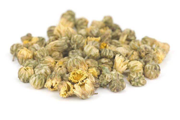 菊花茶对人有5个好处，但医生提醒：这些人碰不得！