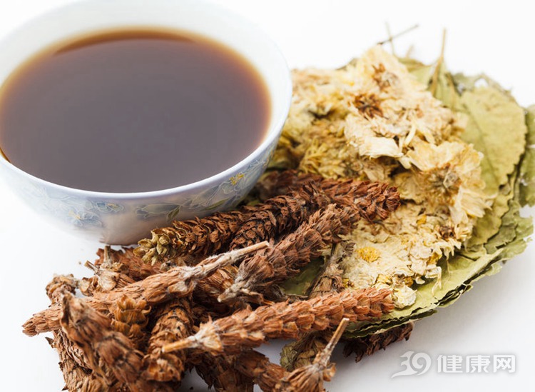 蒲公英是“最好的排毒草”！这一种吃法最养生